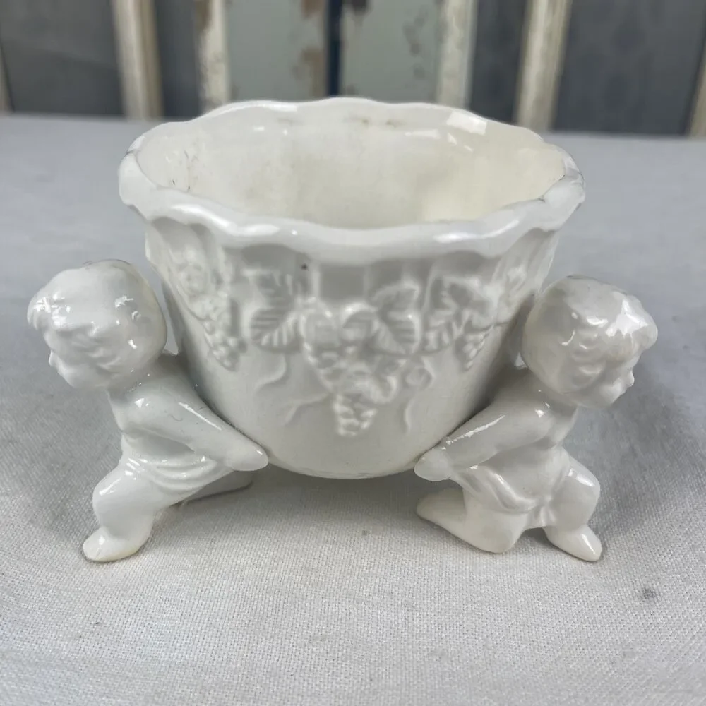 Vintage White Ceramic Planter w/ 3 Cherubs - Embossed Grapes Lefton Japan